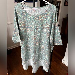 LulaRoe Irma NWOT